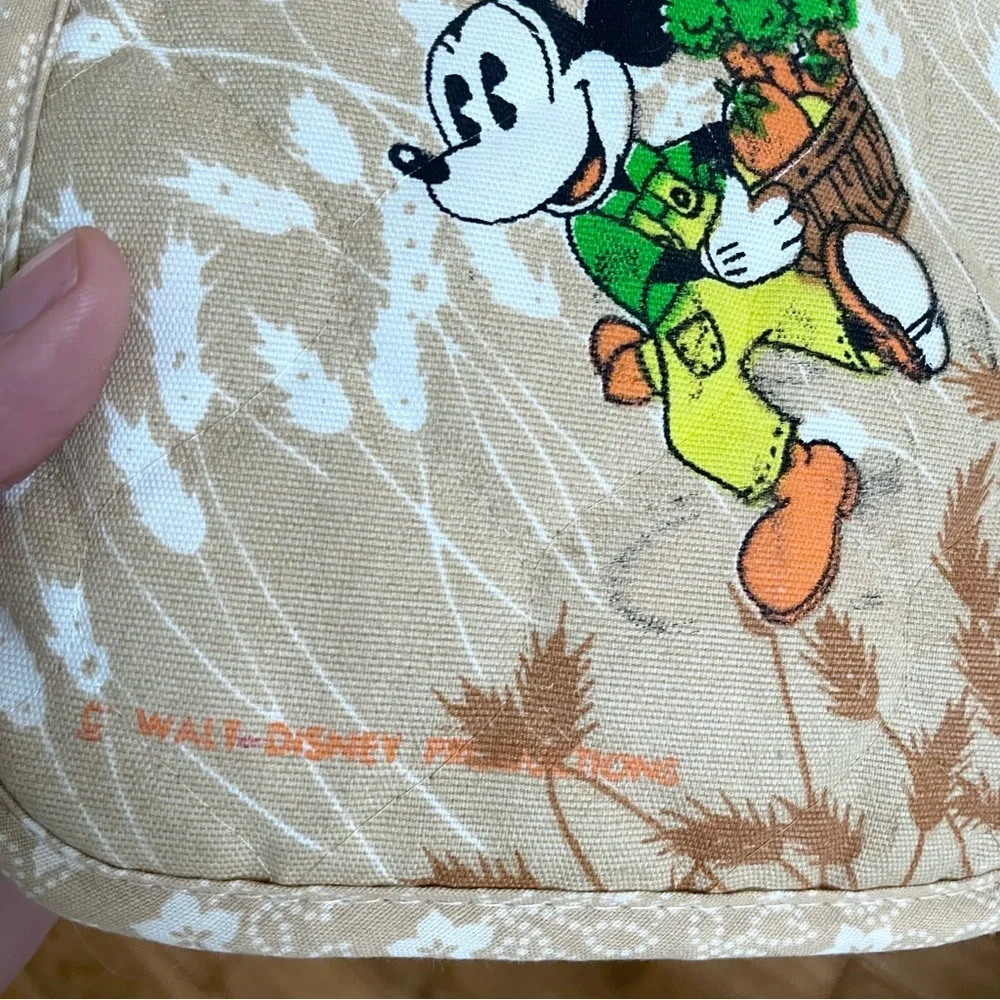 Vintage Mickey Mouse Kitchen Compliments hanging trivet